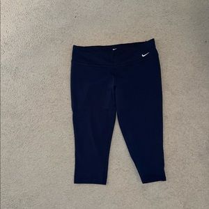 Nike crop leggings